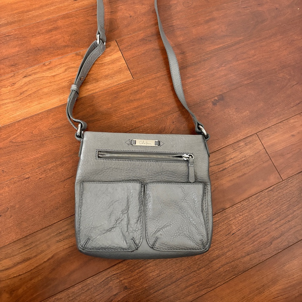 Cole haan leather crossbody like new hardly used.